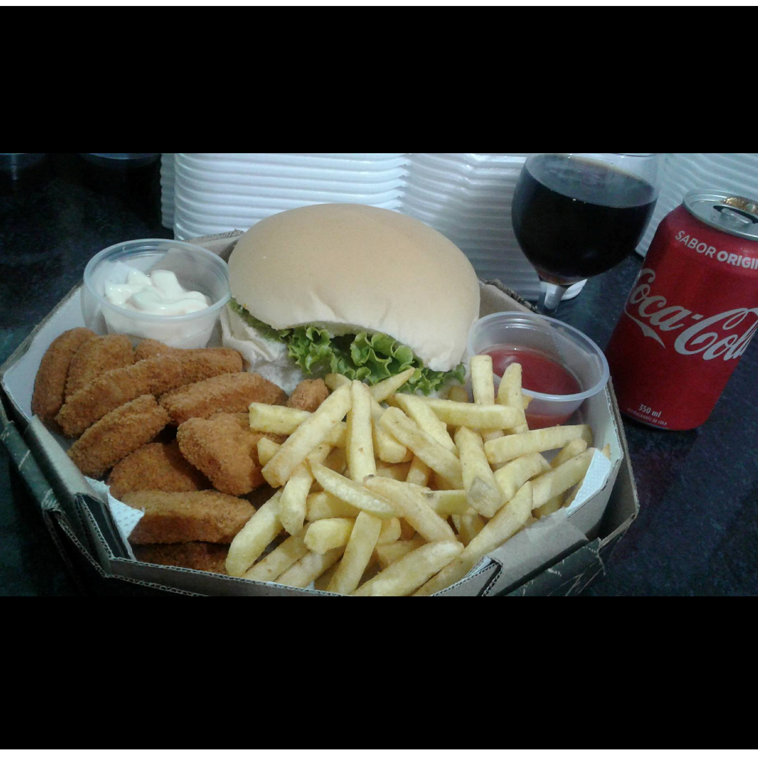 Combo Solteiro Nuggets + catupiry e bacon + Refri lata