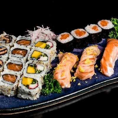 COMBINADO DE SUSHI 
