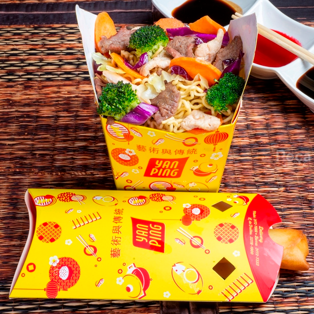 Promoção  Yakisoba de Legumes + Rolinho