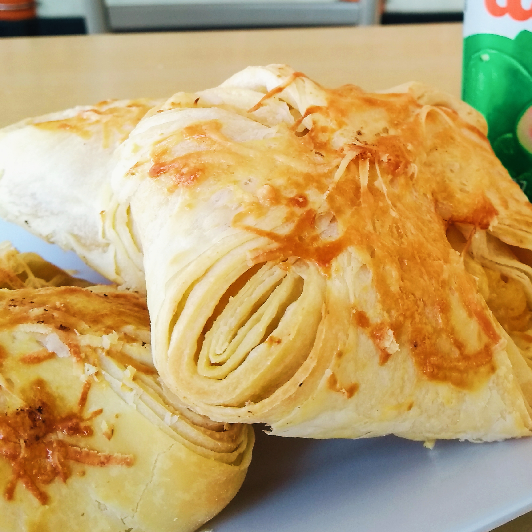 Trouxinha folhada de Frango