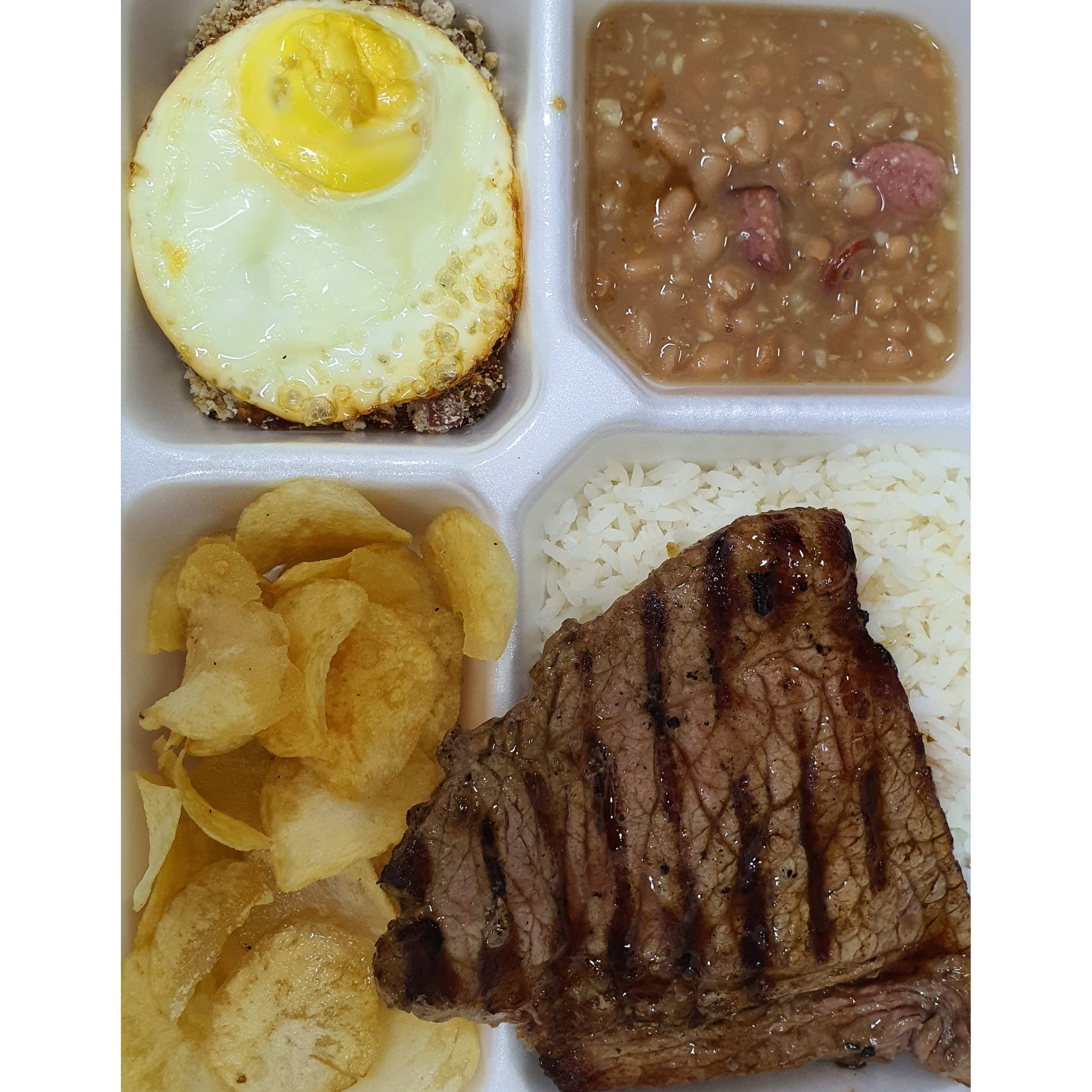 Executivo de bife de angus com ovo