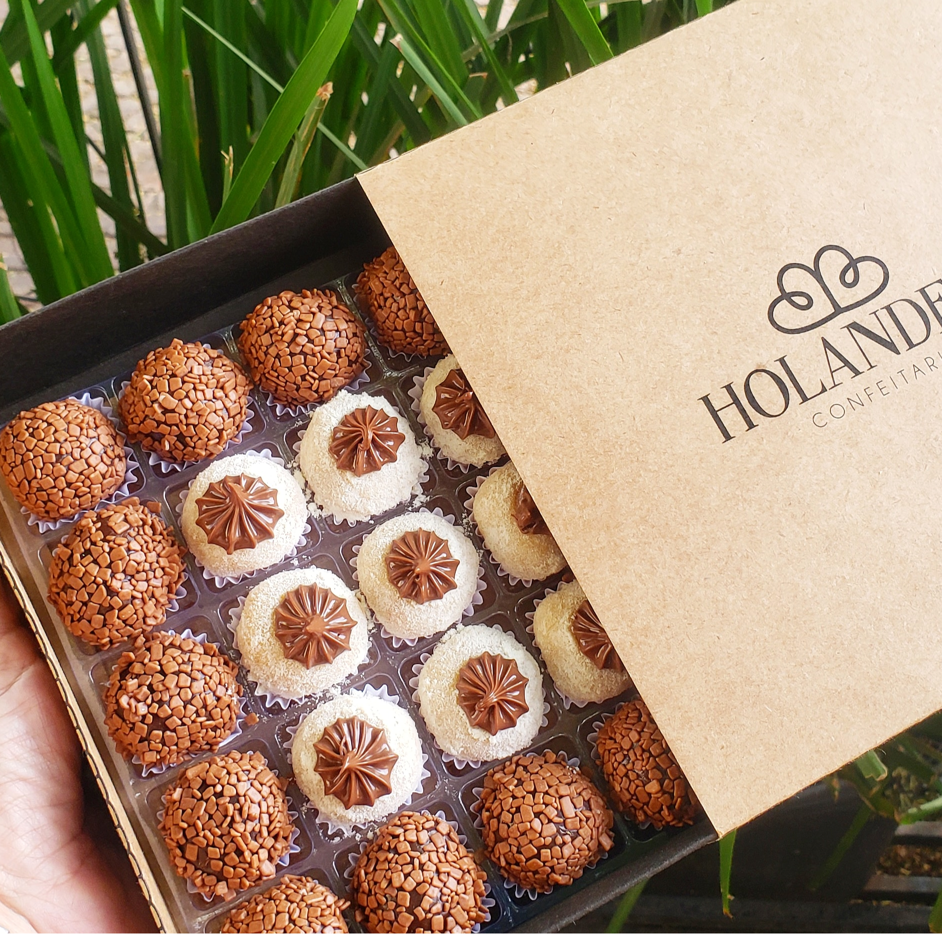 Caixa Brigadeiros Gourmet sortidos 25 un