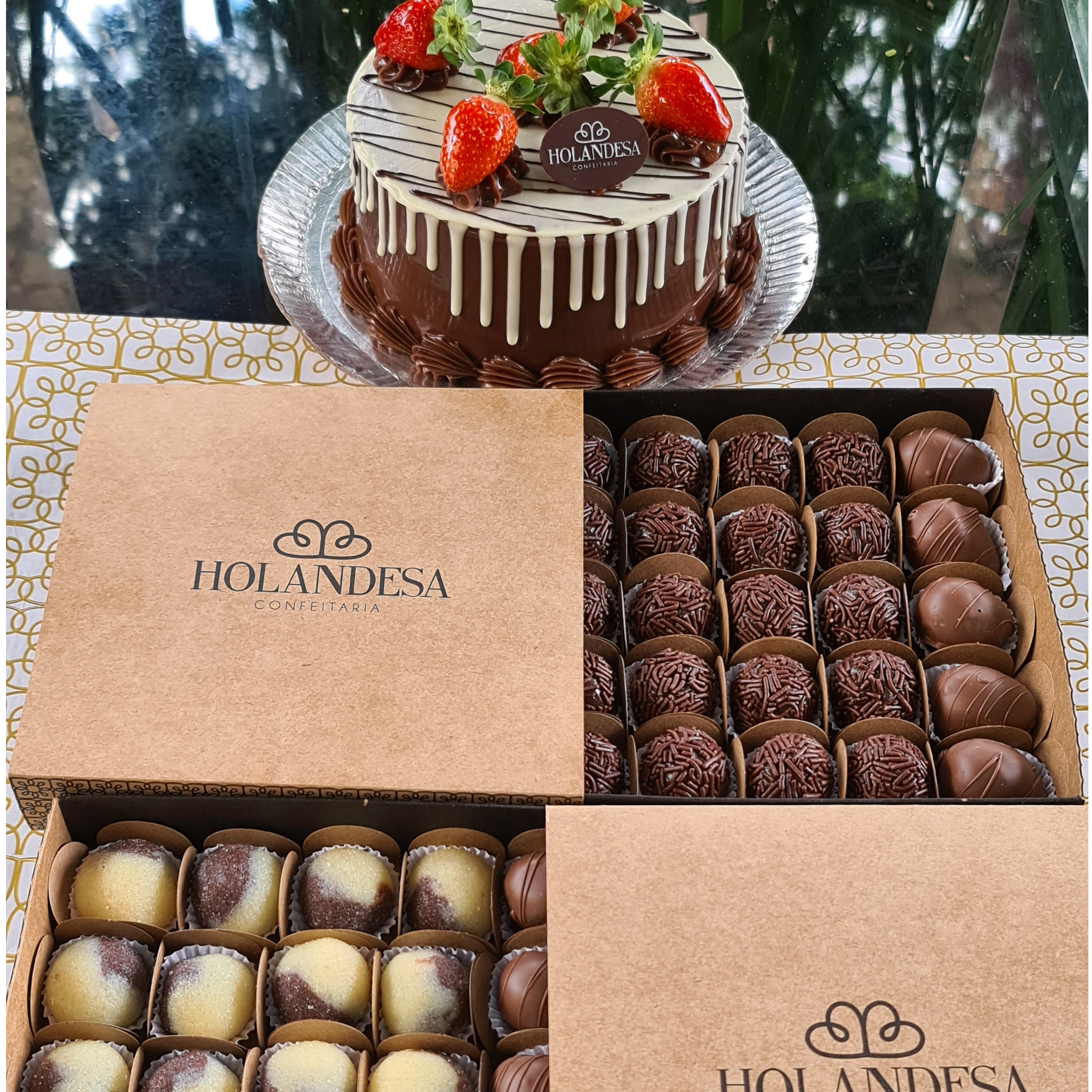 KIT FESTA 10 (BOLO+DOCE)