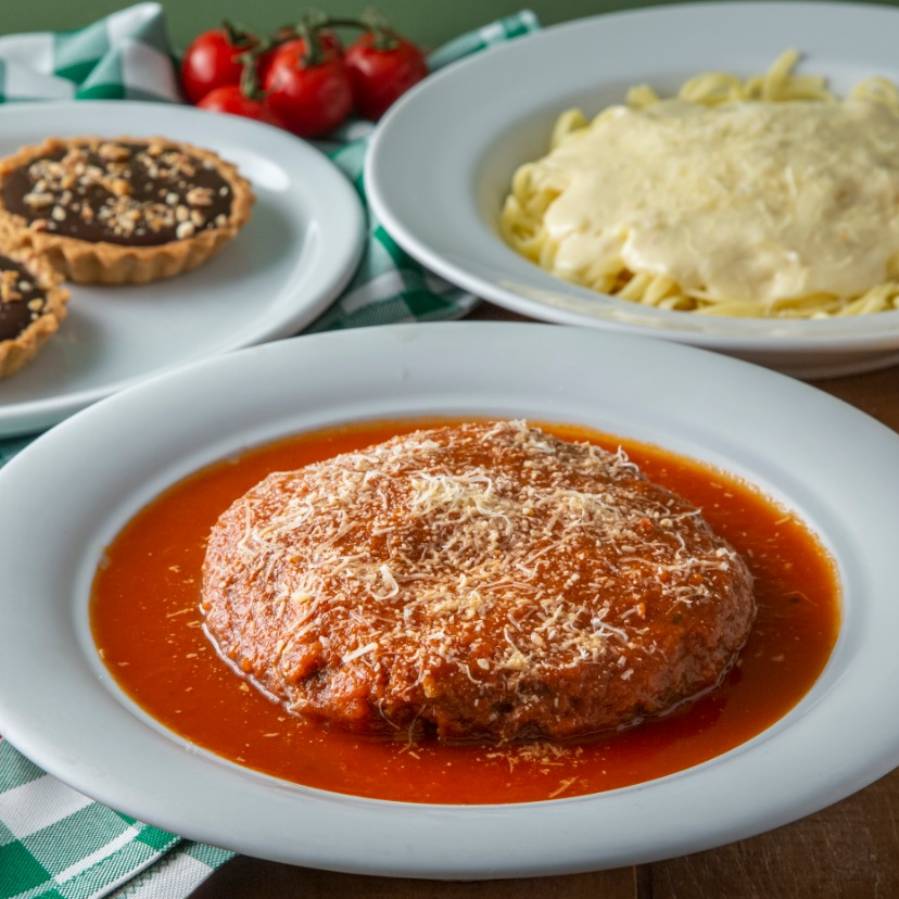 Polpettone + Linguine ao Molho Branco + Torta de Nuttela