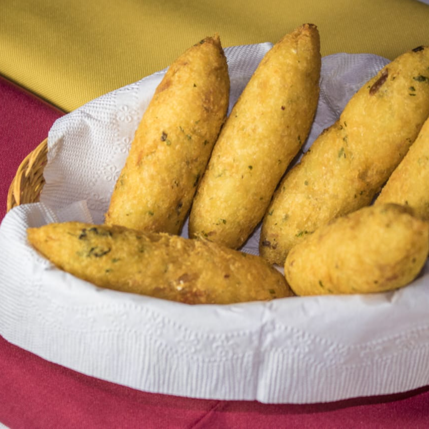 Bolinhos de Bacalhau UND