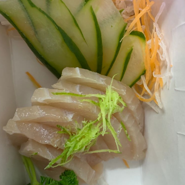 SASHIMI DE PEIXE BRANCO 5un