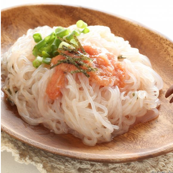 Spagueti Konjac Ao pesto 