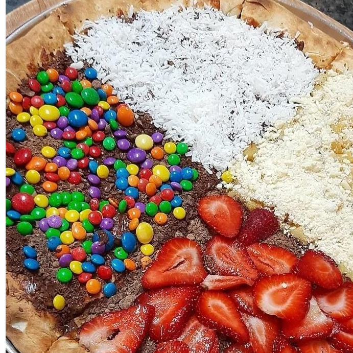 PIZZA GRANDE G DE 1 Á 3 SABORES E 10 FATIAS 35cm  SE SELECIONADO SABOR A MAIS SERÁ DESCONSIDERADO