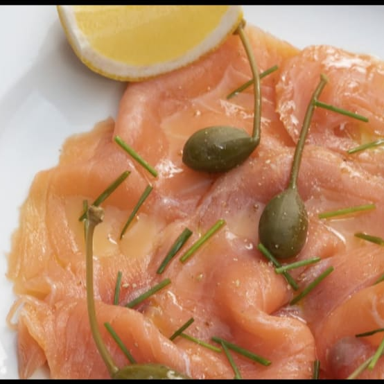 Carpaccio  di  Salmone Marinato