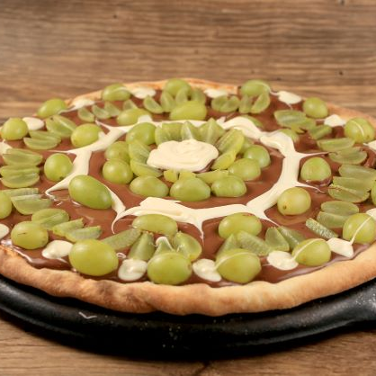 CHOCOLATE AO LEITE COM UVA