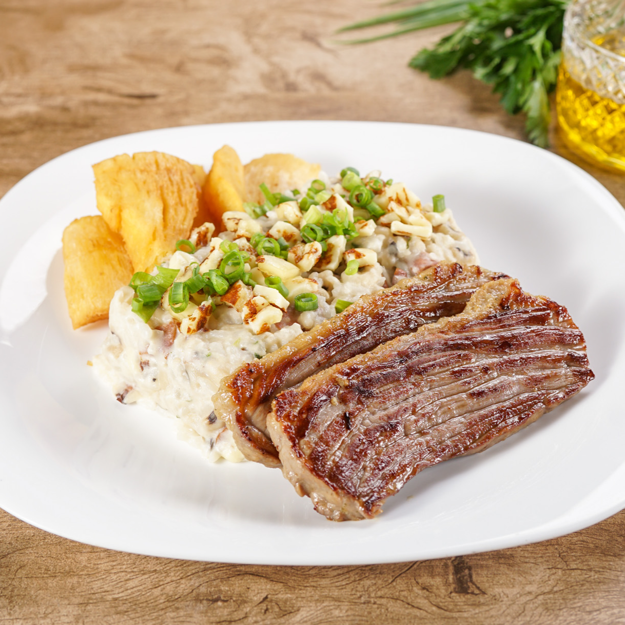 Dumont (carne de sol e baião de dois)