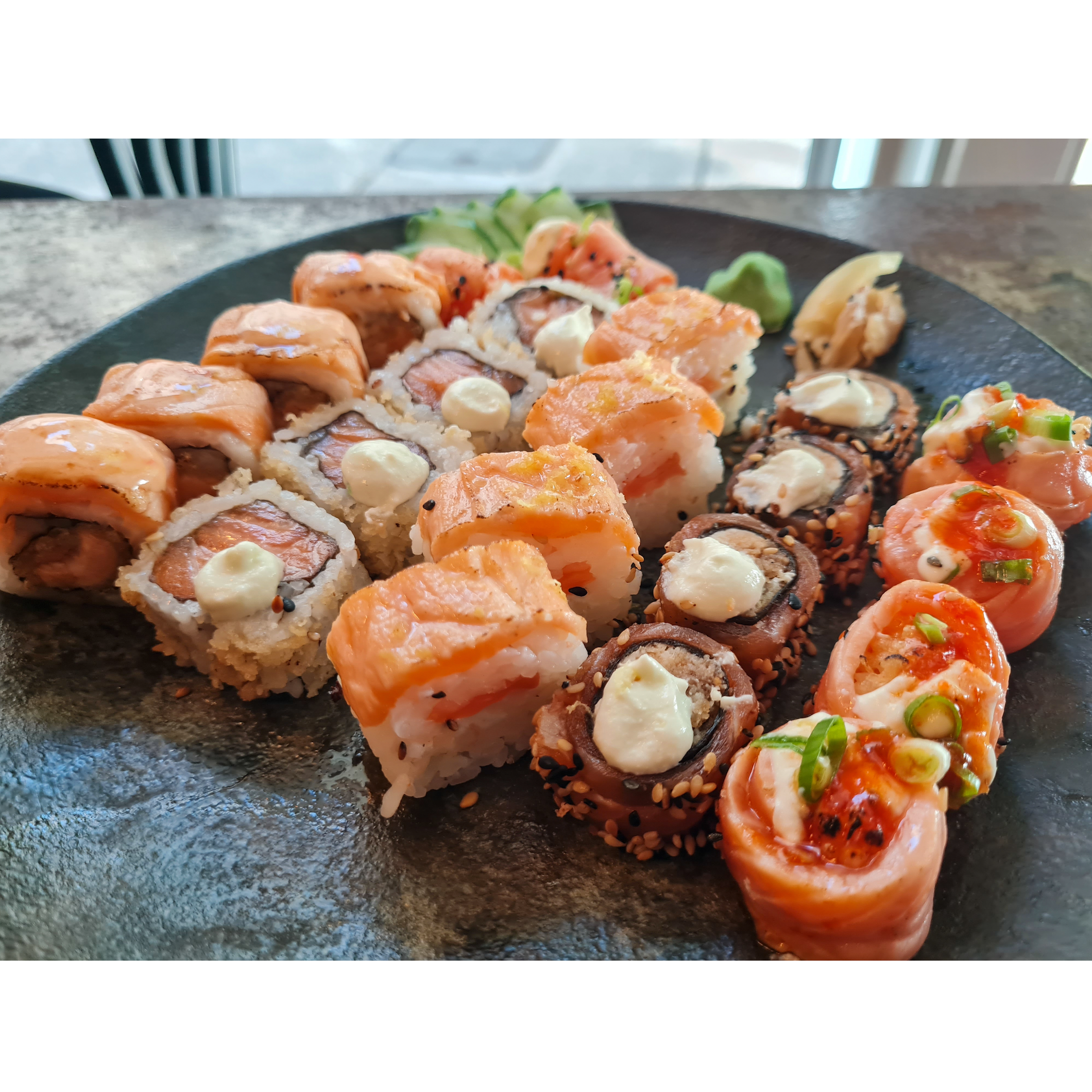 Combinado Gold (22 Peças)