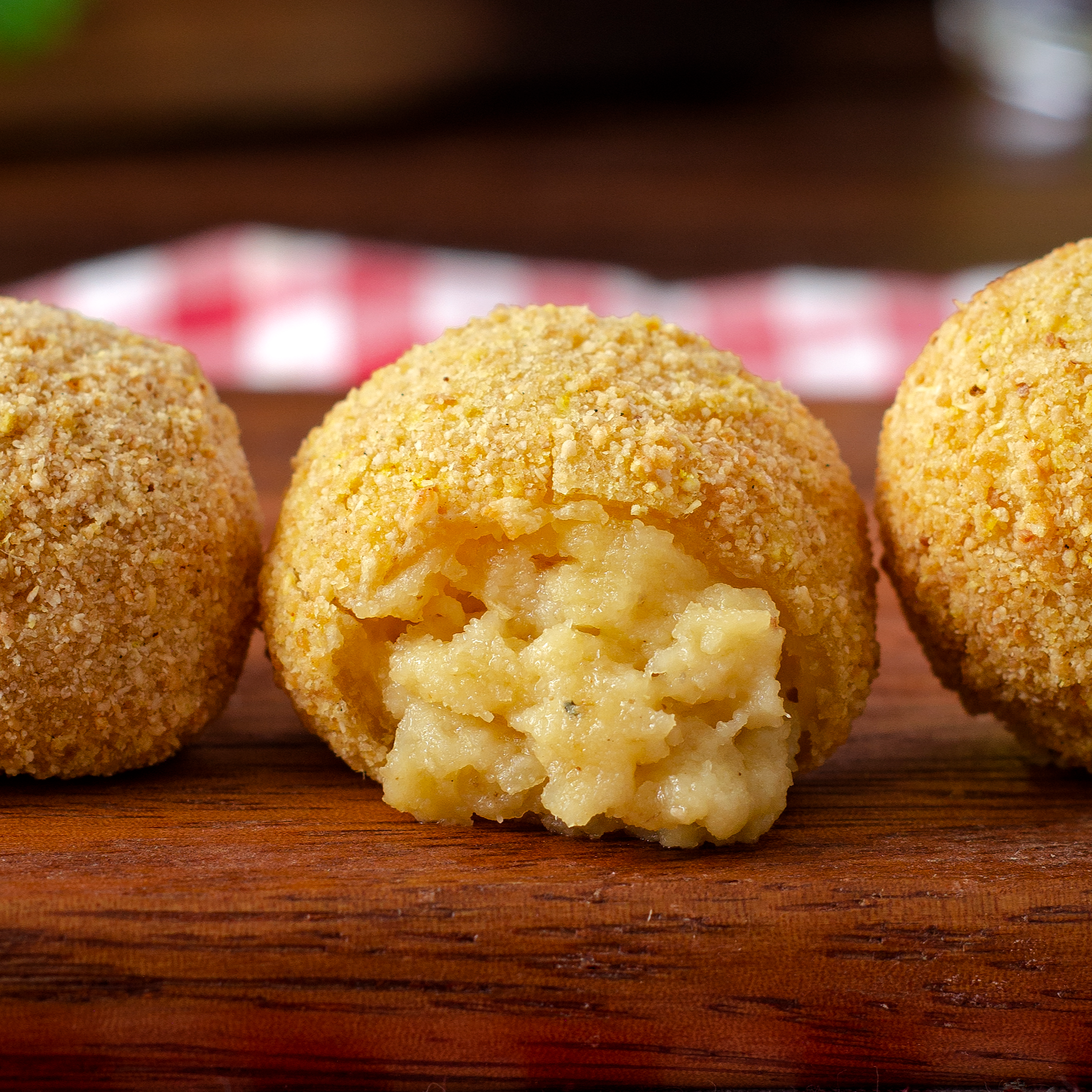 MINI BOLINHA DE QUEIJO VEGANA