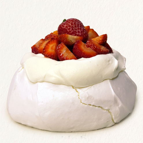 Pavlova Média de Morangos