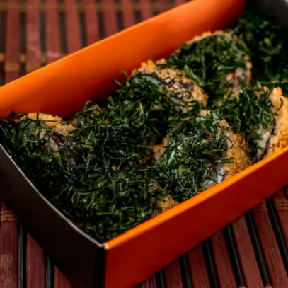  Hot Roll Salmão Crispy (10 unid)