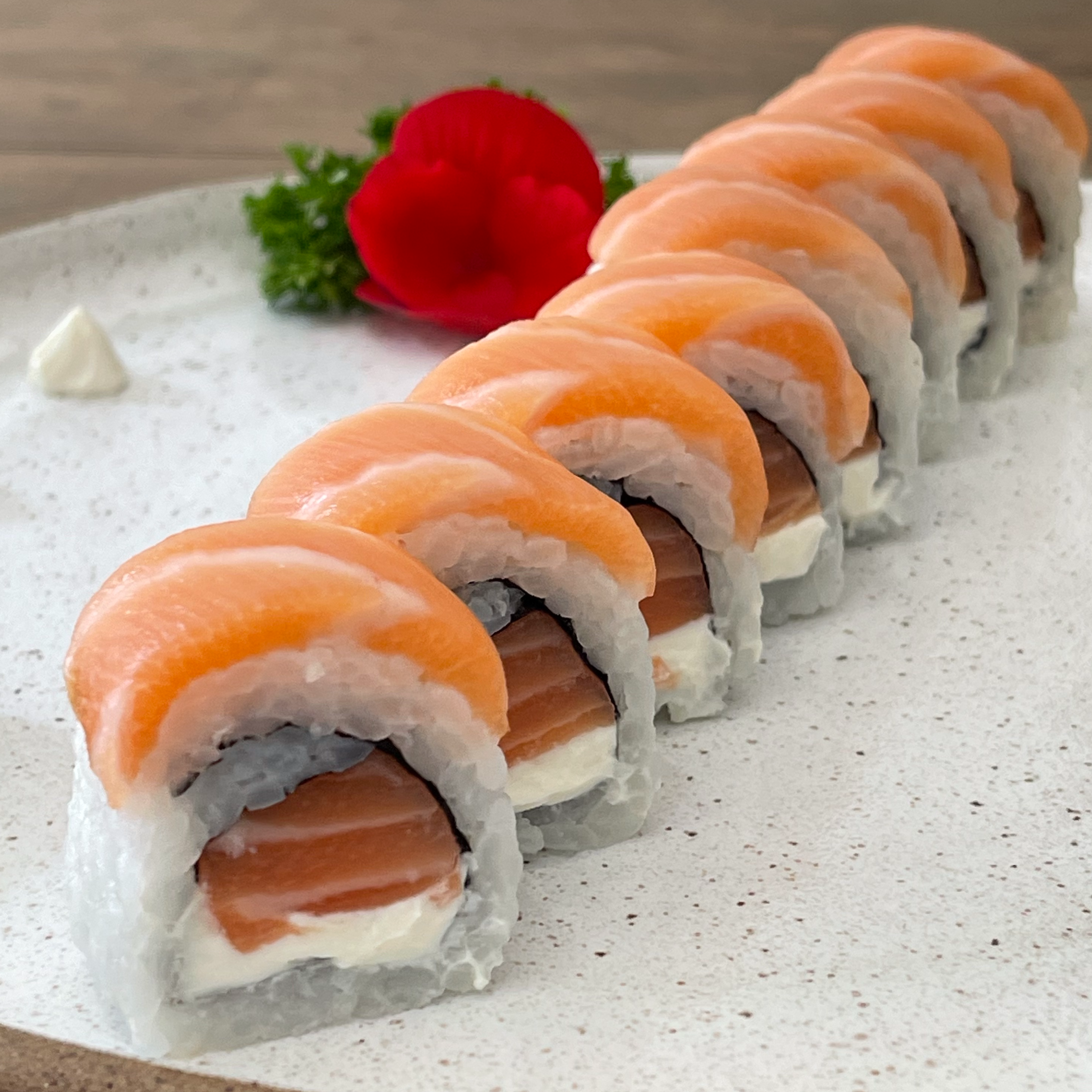 URAMAKI PHILADELPHIA (8un)