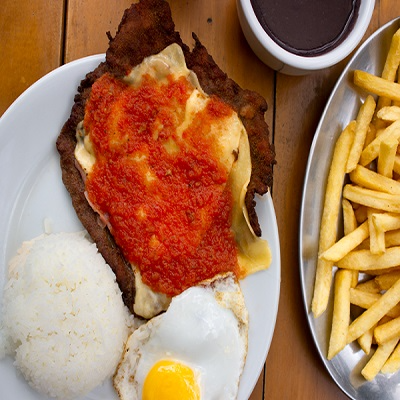 À la minuta de filé à parmegiana