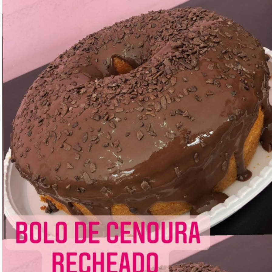 Bolo de Cenoura e Recheado de chocolate 