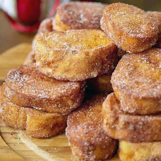Rabanadas recheadas com doce de leite e nozes
