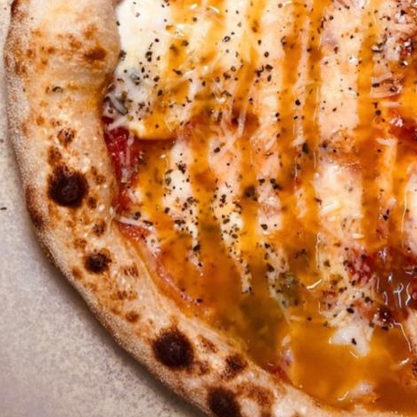 QUATRO QUEIJOS ESPECIAL