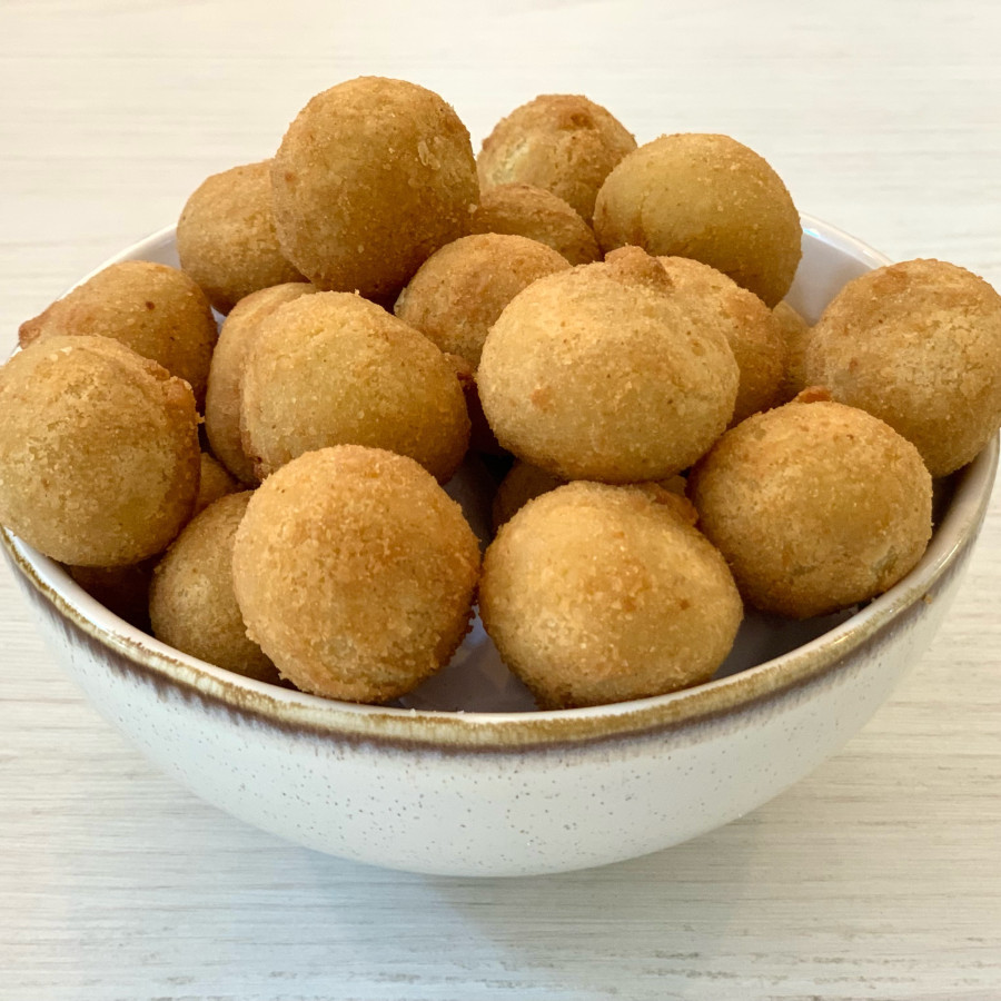 Bolinha de Queijo 25 und.