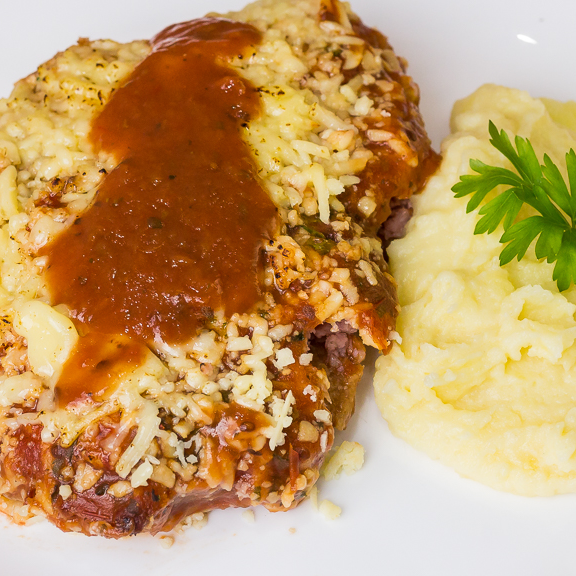 FRANGO À PARMEGIANA