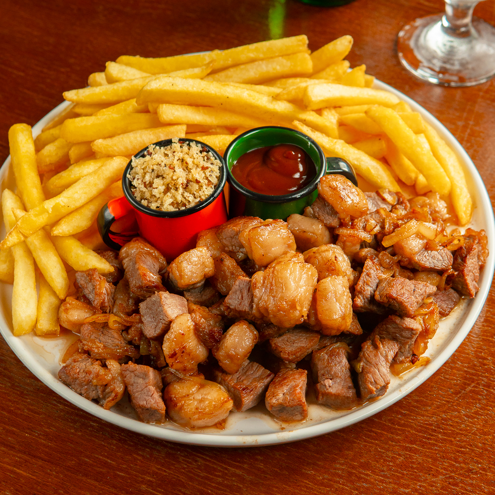 Picanha c/ fritas ou macaxeira frita
