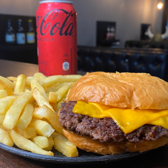 Med Smash + Fritas + Refri 