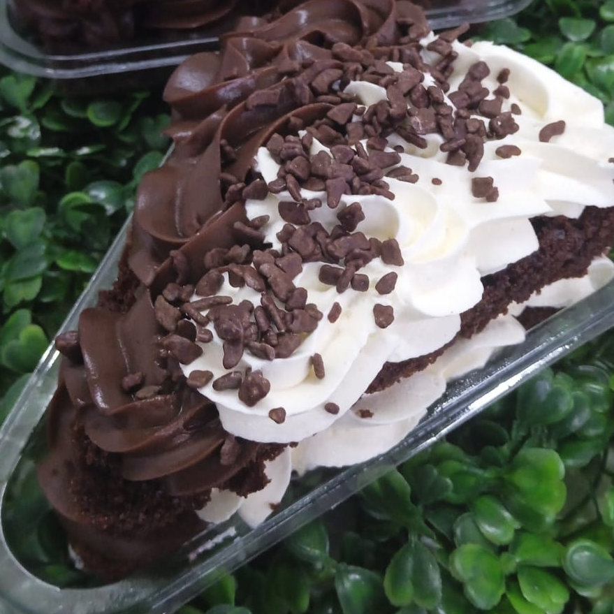 Fatia Gourmet leite ninho com chocolate