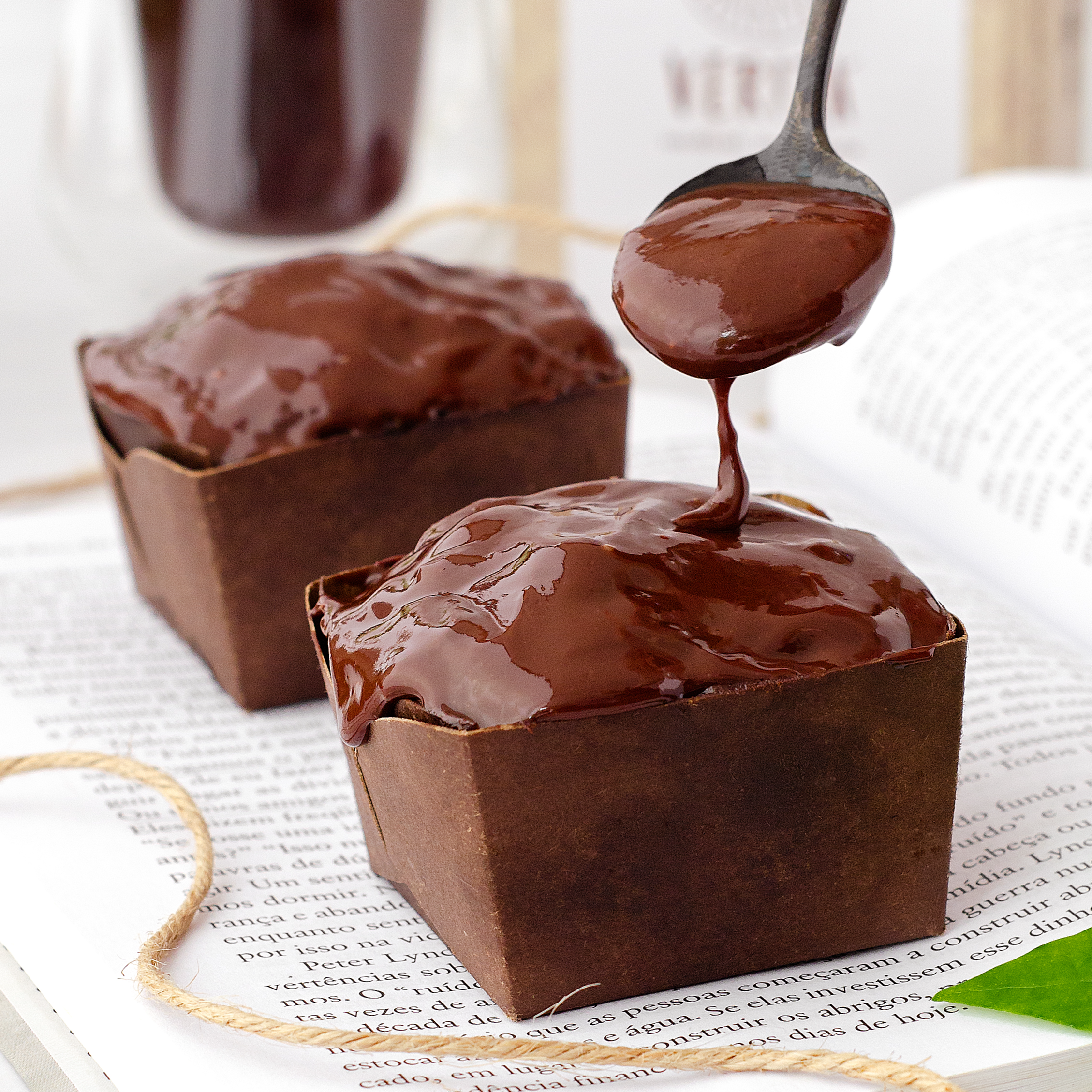 BOLO GOTAS DE CHOCOLATE 70%