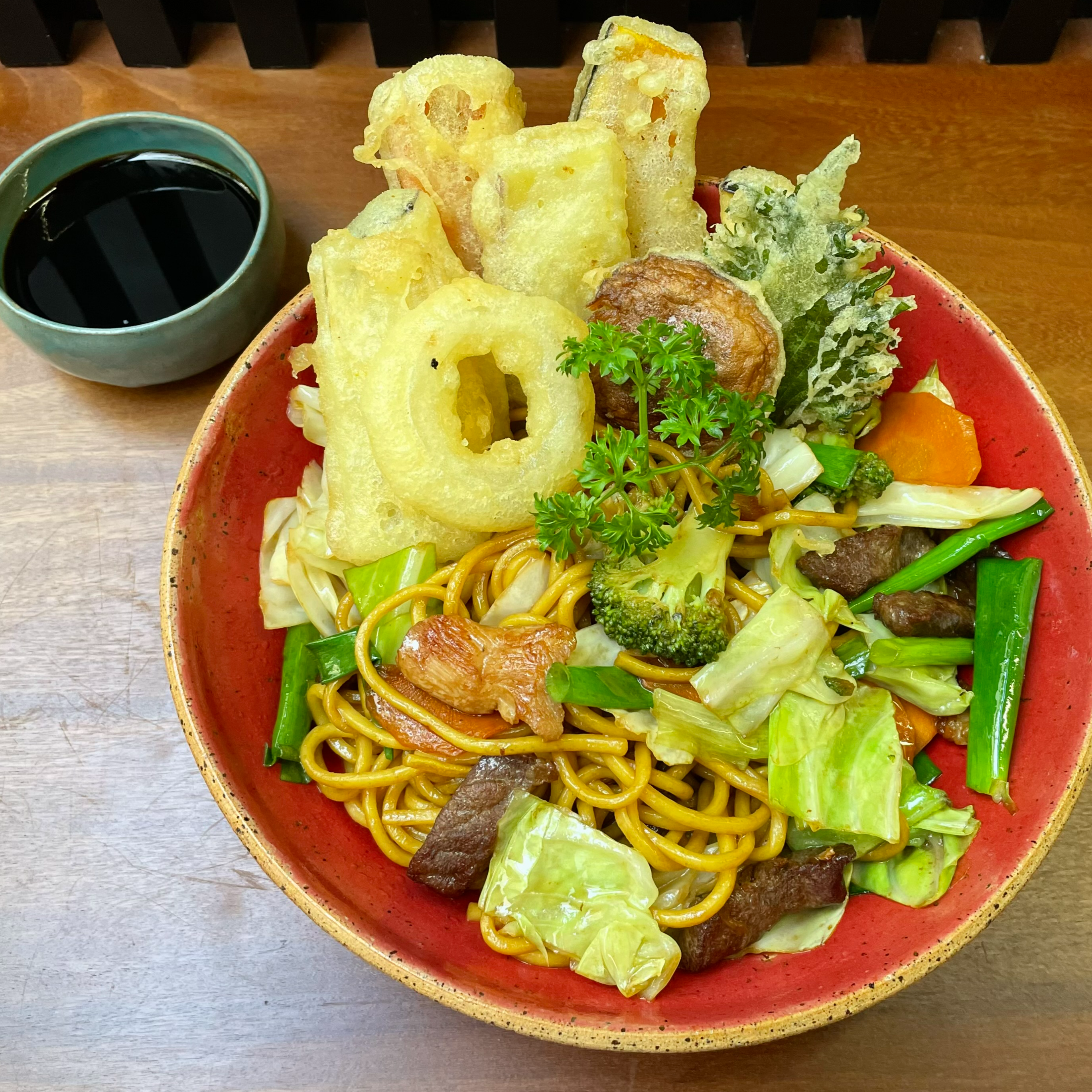 Yakisoba Tempurá 