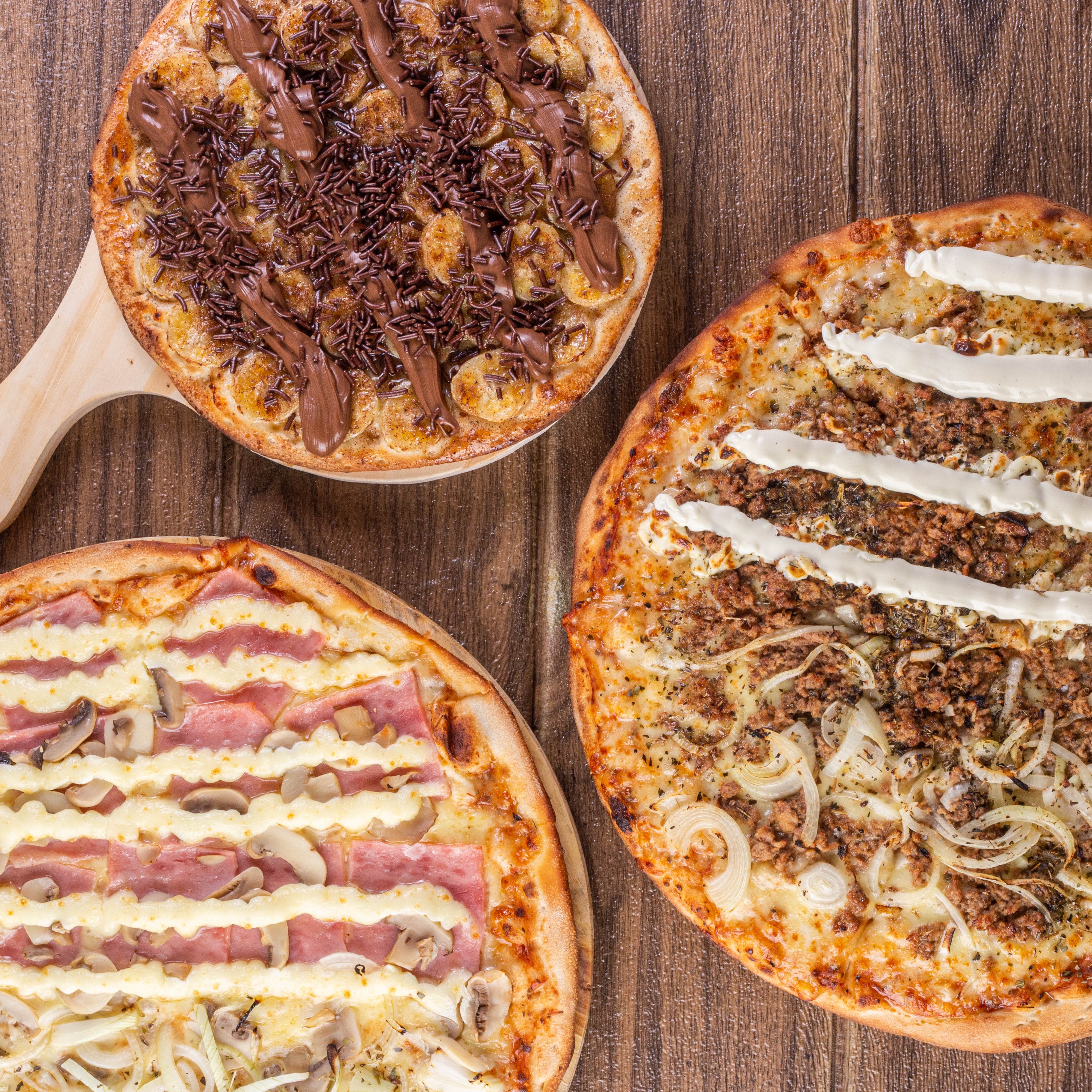 Combo 5 - 2x Família 35cm + média doce + bebida