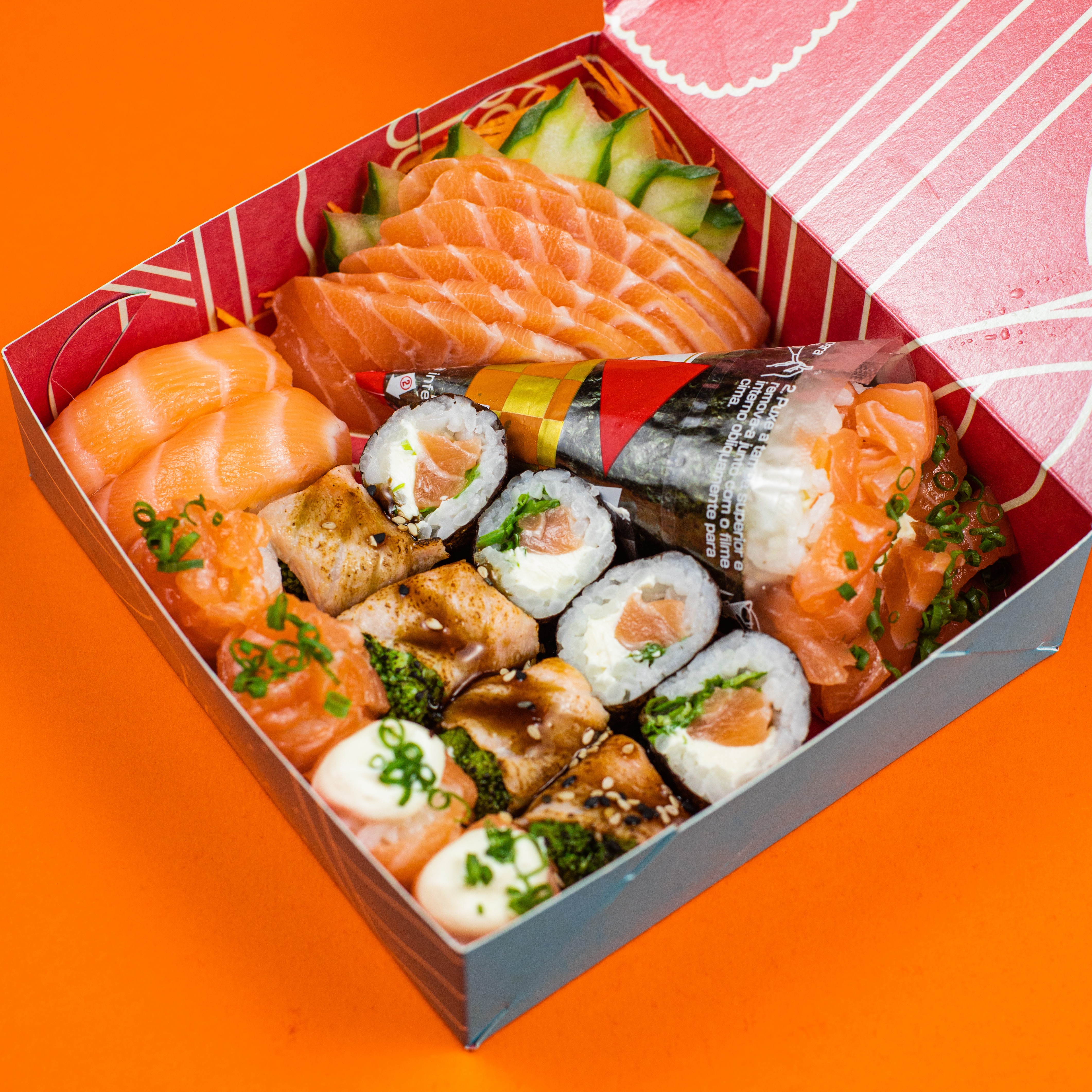 SEXTA: Combo Singular (20 peças + 1 temaki)