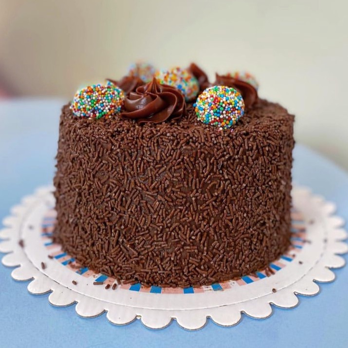 Torta de Brigadeiro  (1kg)