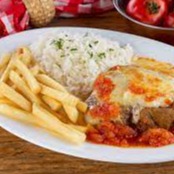 À La Minuta de Bife à Parmegiana