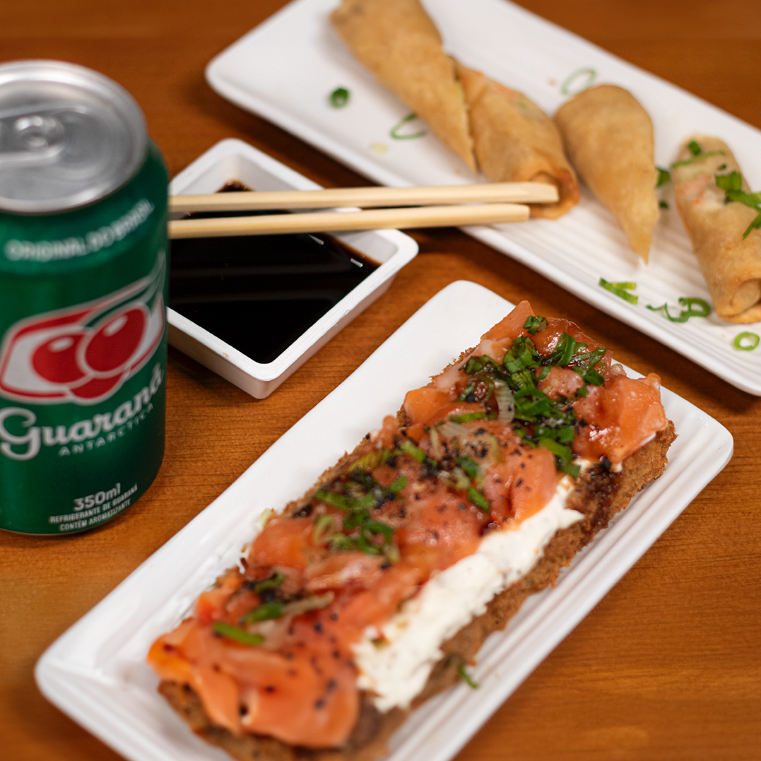 Combo Hot Filadog + Harumaki + Bebida