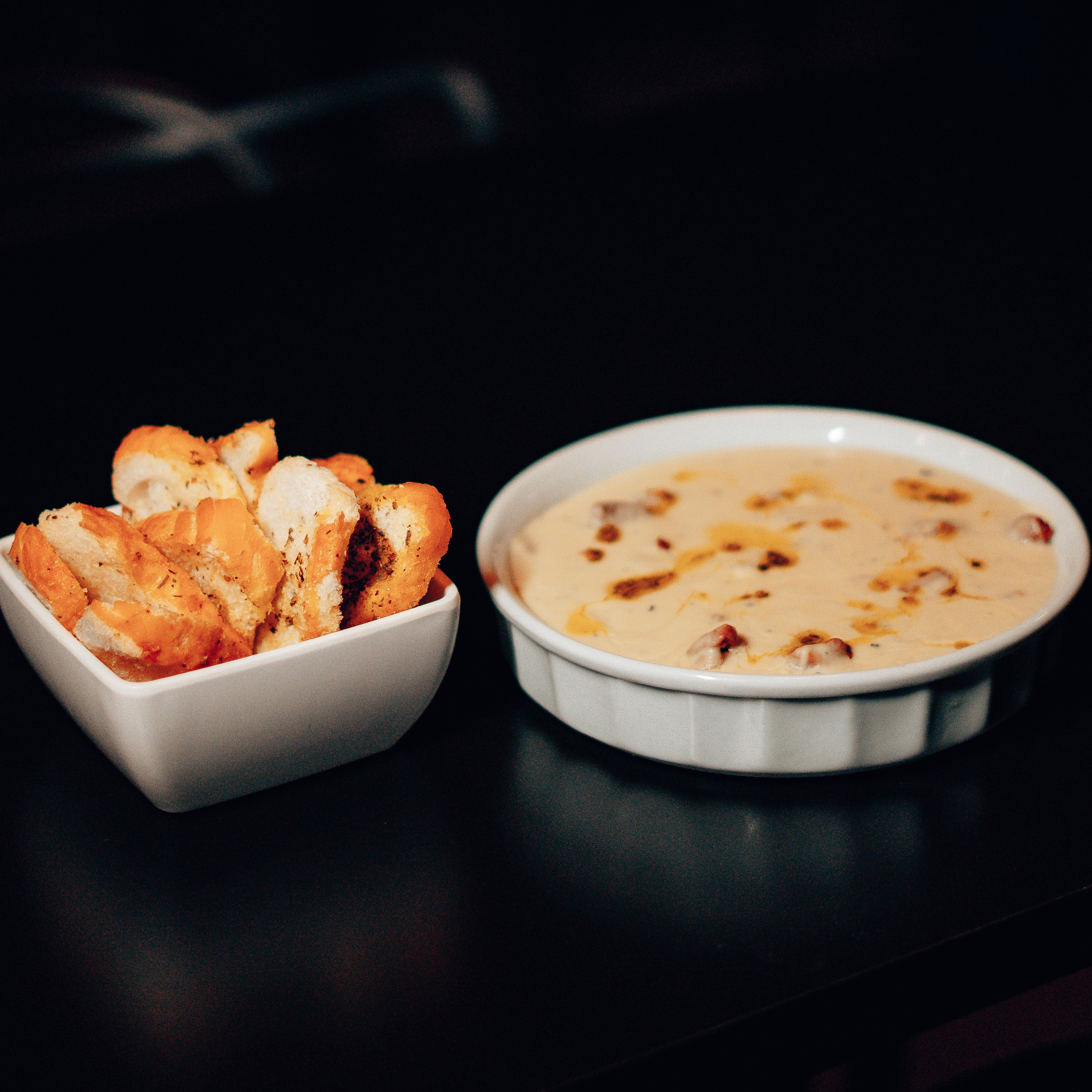 Filé ao molho de gorgonzola