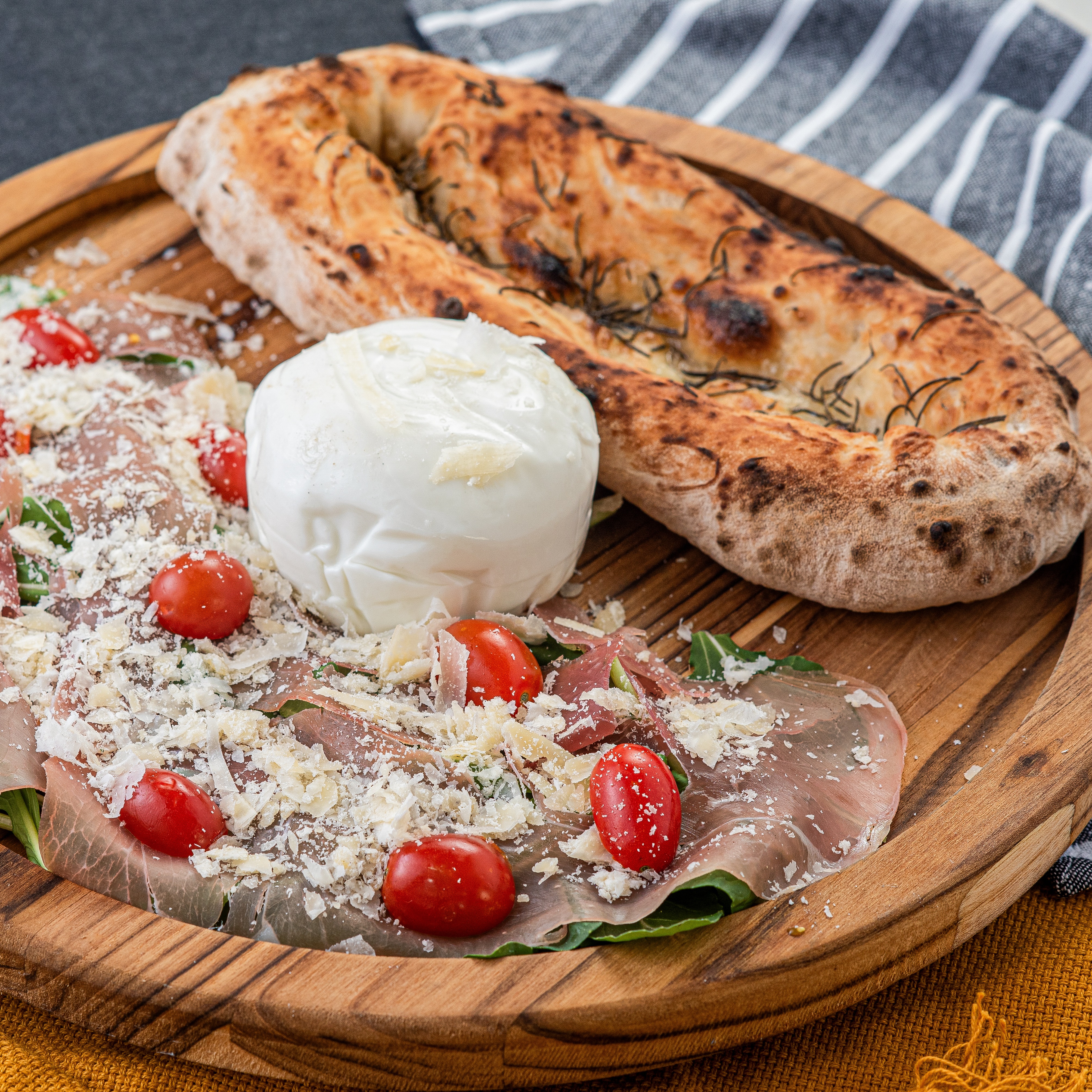 Burrata com Focaccia