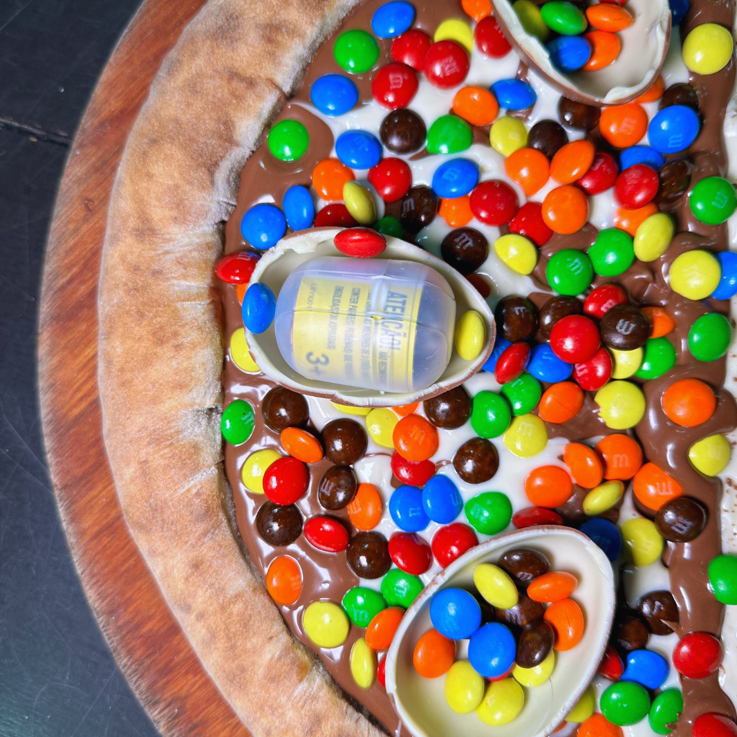 Pizza Doce de Kinder Ovo 