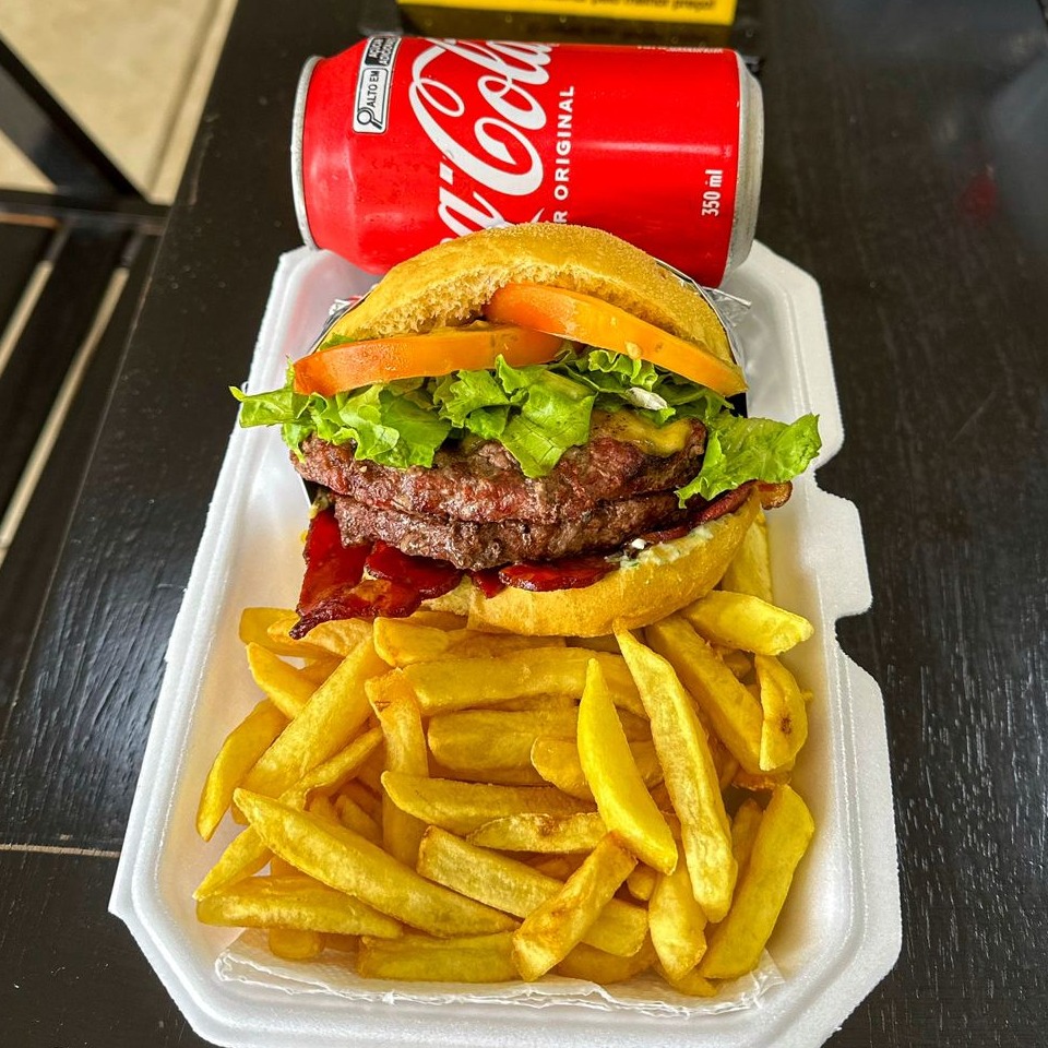 Duplo Tradicional  + Fritas + Coca