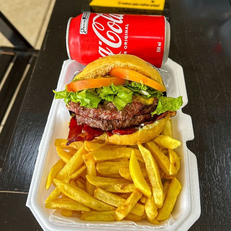 Promoção Individual Duplo Tradicional + Fritas + Coca