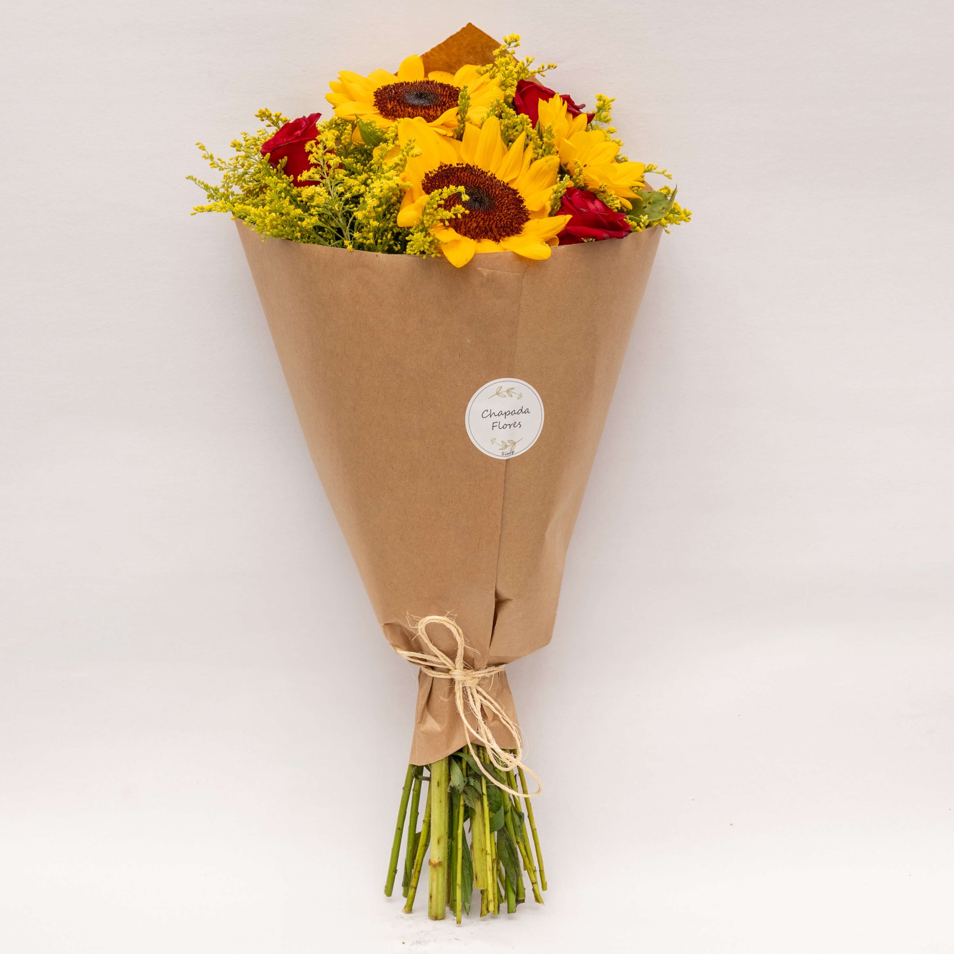 Buquê com 3 Girassóis e 3 Rosas 