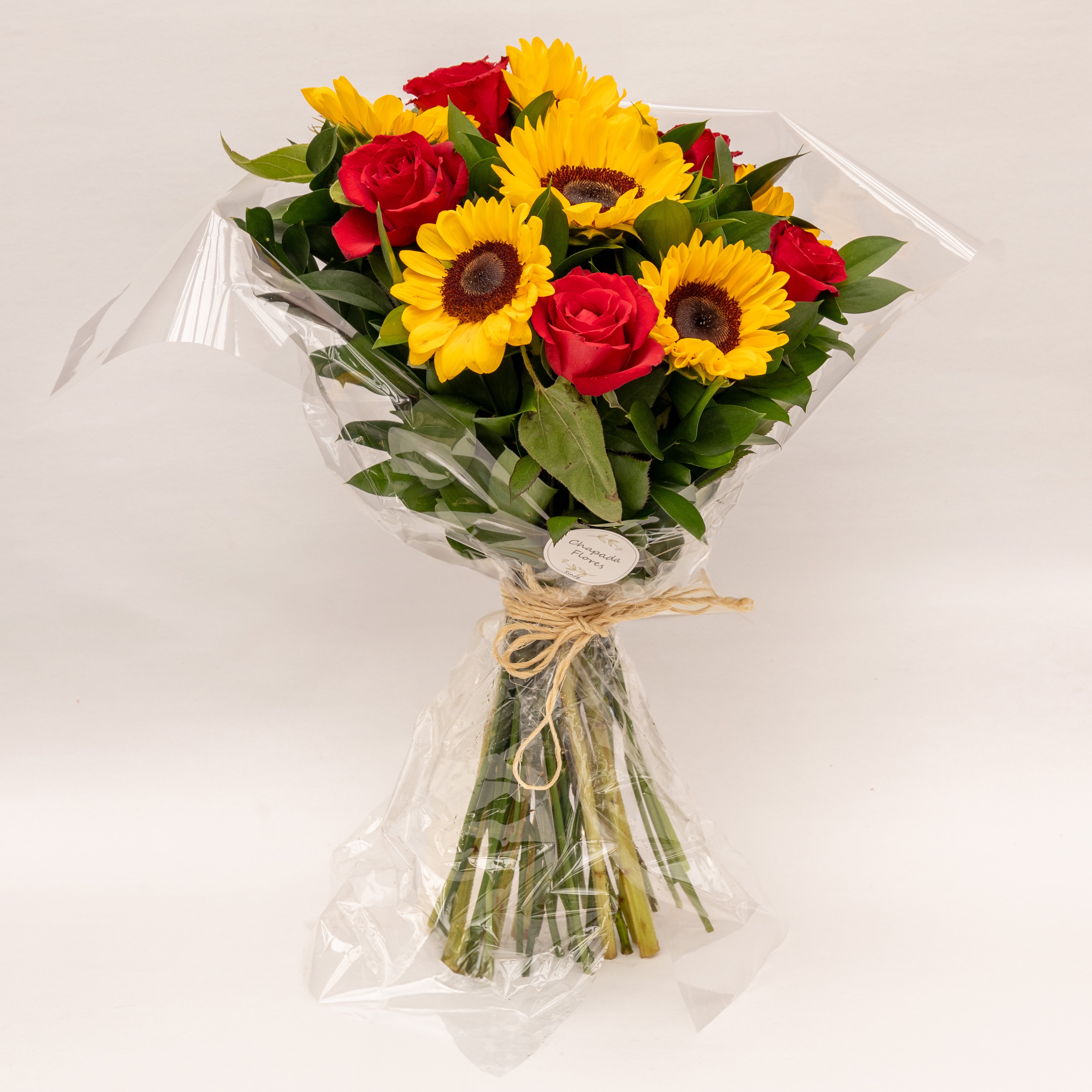 Buque com 6 Girassóis e 6 Rosas