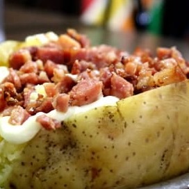 Combo batata de bacom + coca mini