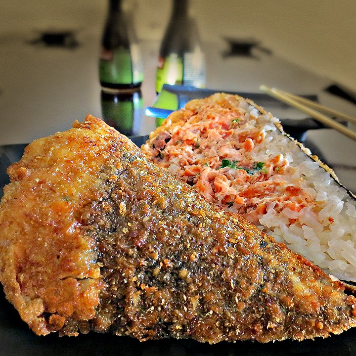 BRINDE 🎁 - Temaki Hot Salmão - 150g