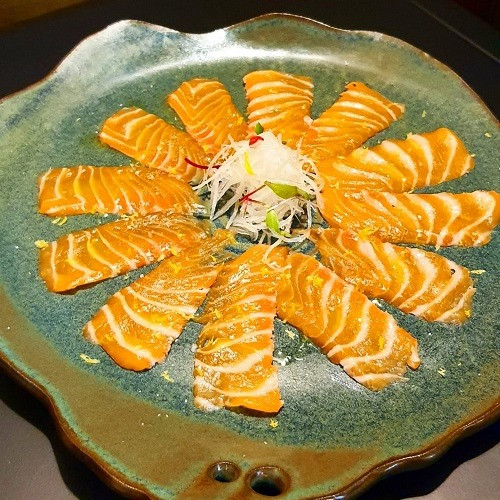 CARPACCIO DE SALMAO TRUFADO