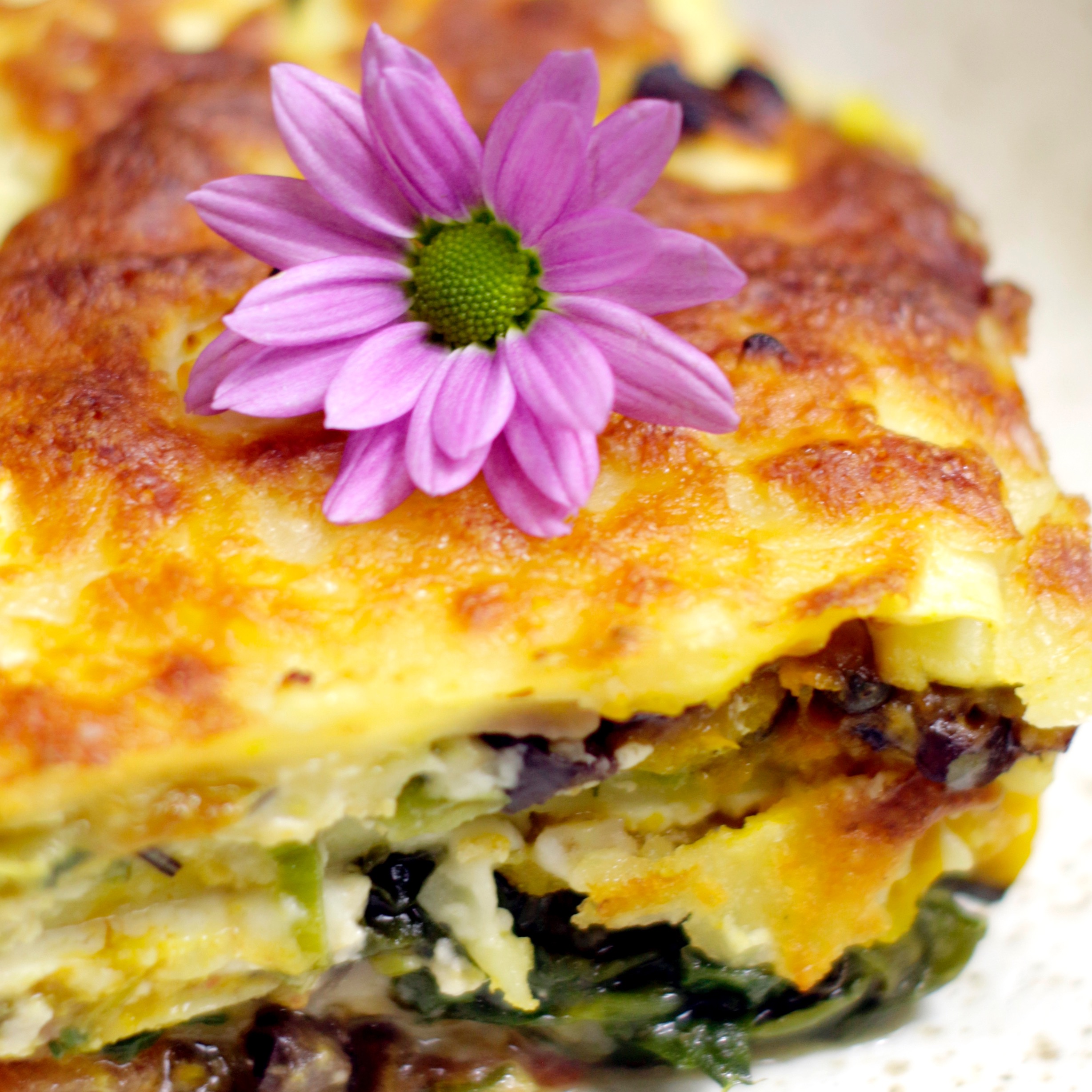 PF Lasanha de Queijo de cabra Caprese