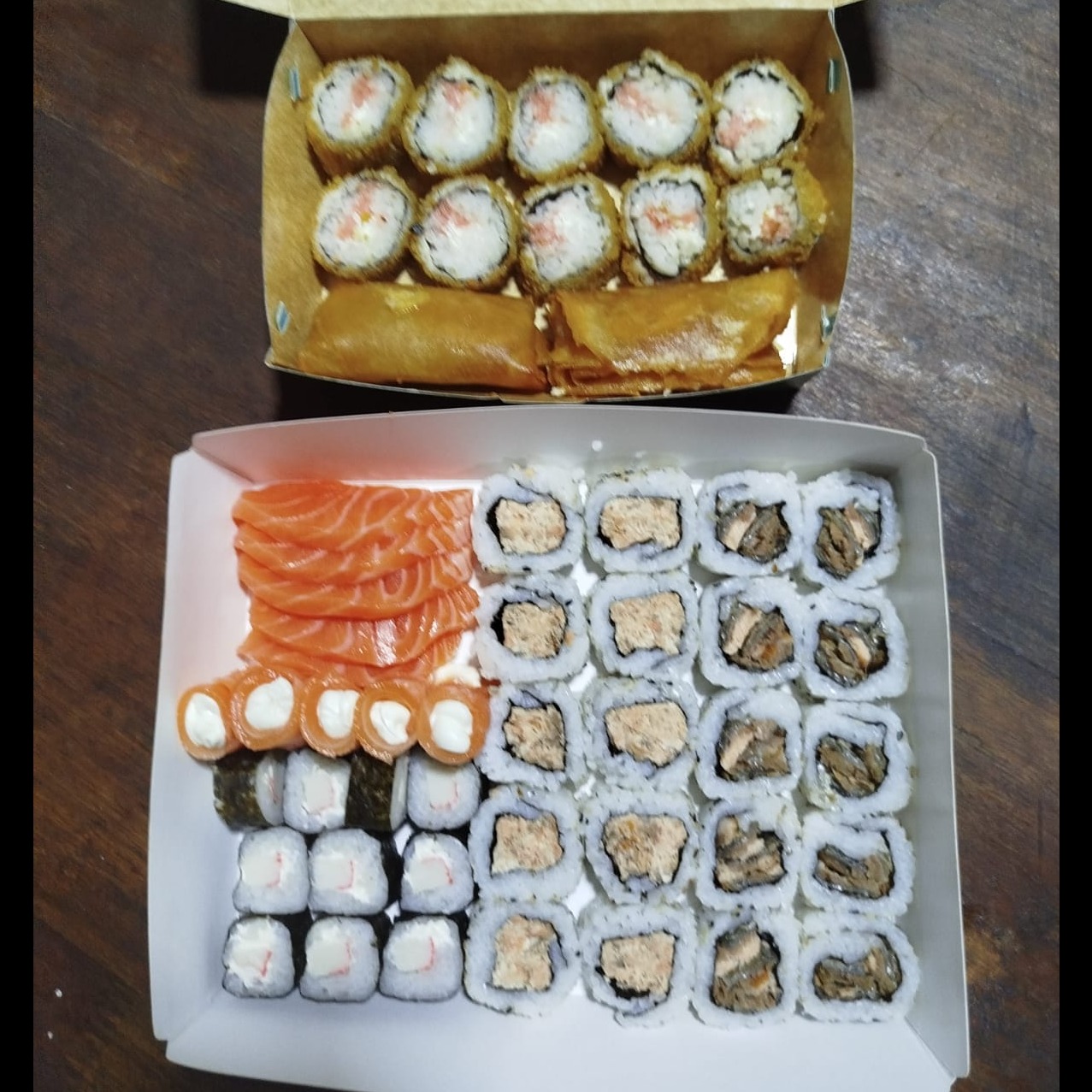 Cópia de Combo Casal Especial 50 peças+sobremesa+2 COCA-COLA LATA
