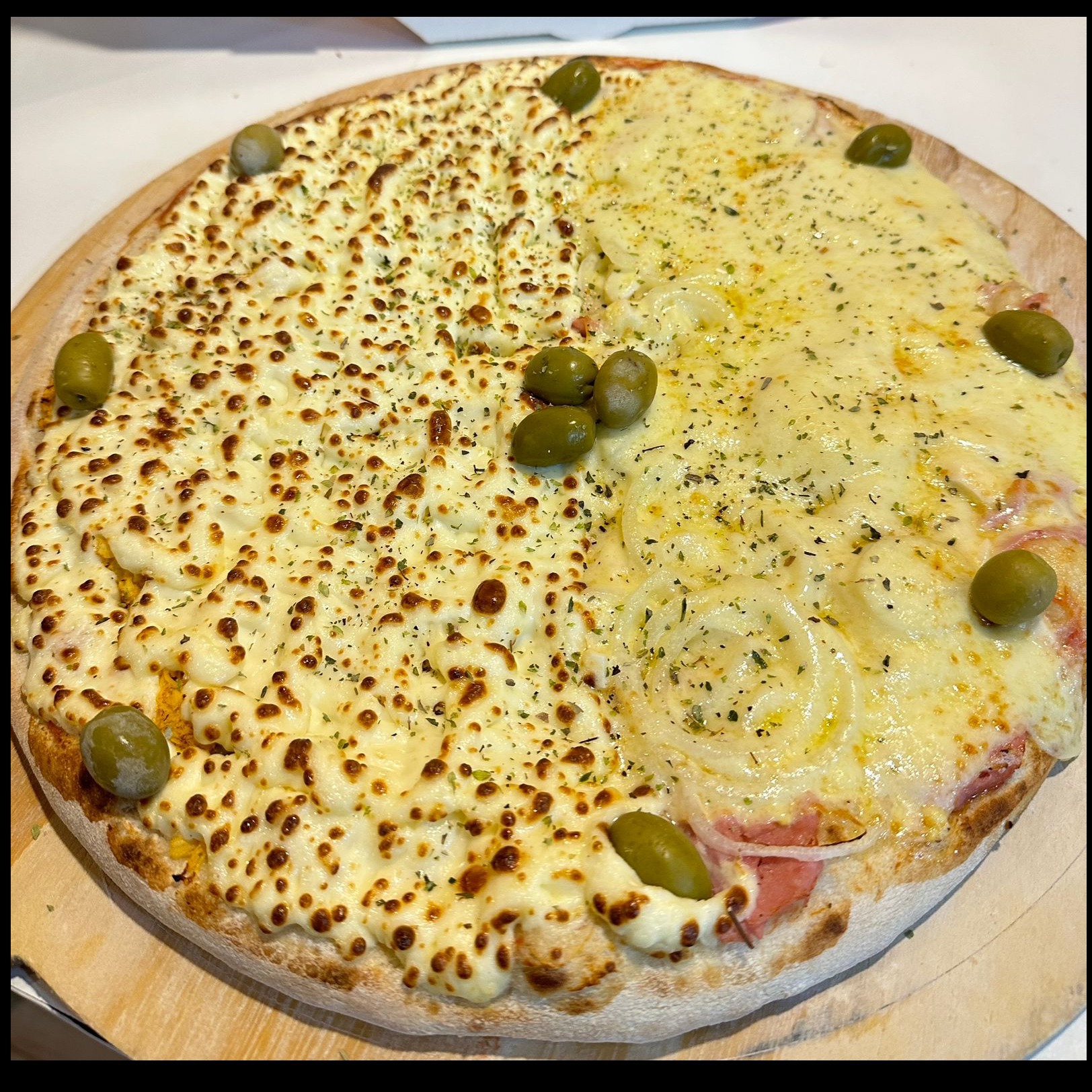 Pizza Grande 1/2 Frango Catupiry 1/2 Portuguesa
