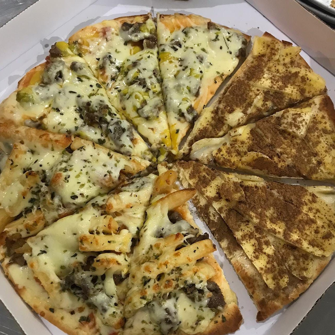 Pizza Média (até 3 sabores - 8 fatias)